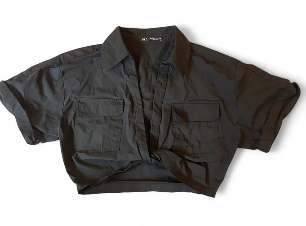 Women's Zara Cropped Utility Shirt size Medium